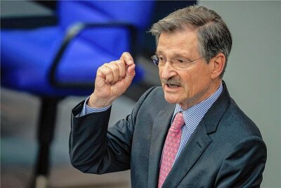 FDP-Urgestein Hermann Otto Solms zieht in Chemnitz Bilanz - Hermann Otto Solms, langjähriger FDP-Politiker, ist am Mittwoch in Chemnitz zu Gast. 