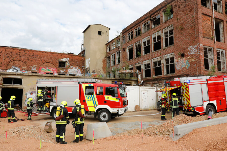 Feuer in Chemnitzer Industriebrache - 