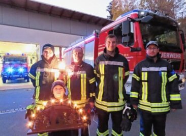 Feuerwehr lädt zum Lichterfest ein - Die Freiwillige Feuerwehr Leubnitz veranstaltet am 19. November wieder ihr Lichterfest.