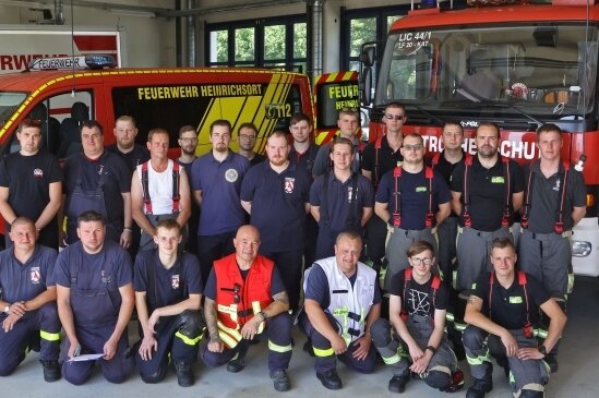 Insgesamt gehören zum aktuellen Löschzug 23 Feuerwehrmänner aus Hohenstein-Ernstthal, Lichtenstein, Crimmitschau und Glauchau.