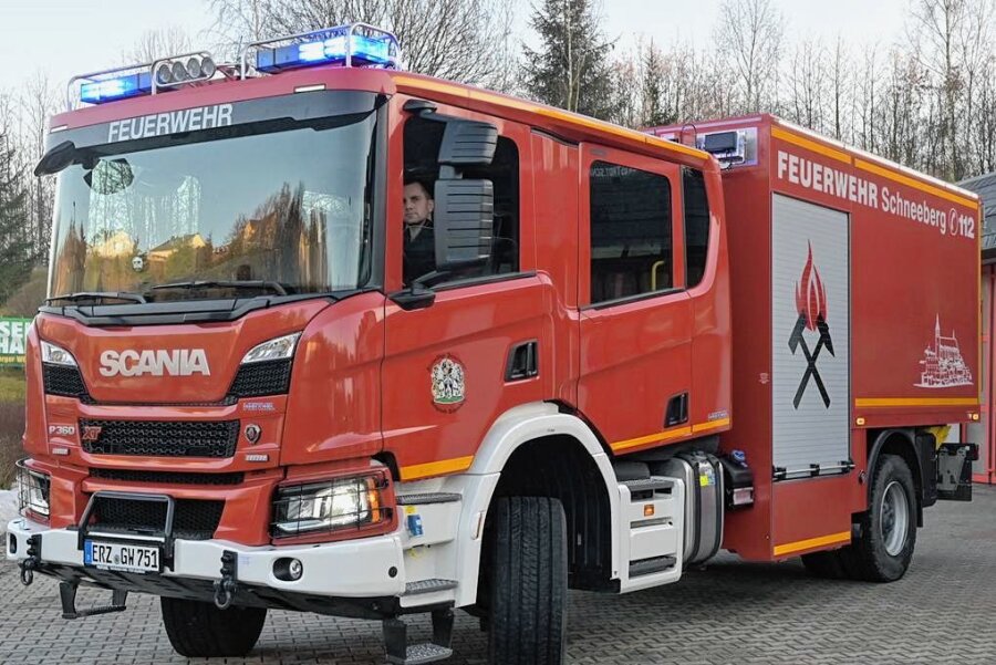 Feuerwehr Schneeberg erhält einen neuen Gerätewagen - Die Freiwillige Feuerwehr Schneeberg hat einen neuen Gerätewagen Logistik erhalten. 