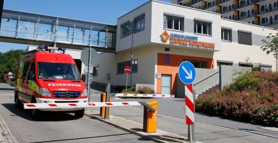Feuerwehreinsatz wegen hochgiftigem Insektenschutzmittel - Die Feuerwehr in Chemnitz war am Montag wegen eines Vorfalls mit einem giftigen Insektenschutzmittel im Einsatz.