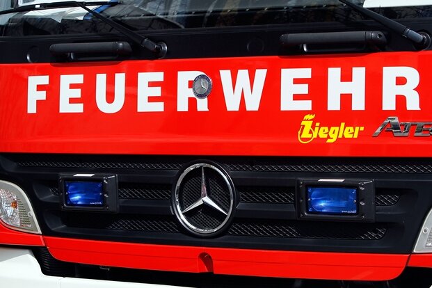 Feuerwehreinsatz wegen Wiesenbrand in Kleinolbersdorf - 