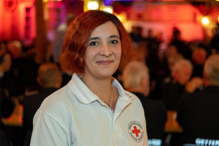 Feuerwehren im Vogtland: Ohne Frauen geht es längst nicht mehr - Melanie Baumann gehört zu den Geehrten. Seit zehn Jahren ist die 33-Jährige im Katastrophenschutz tätig.