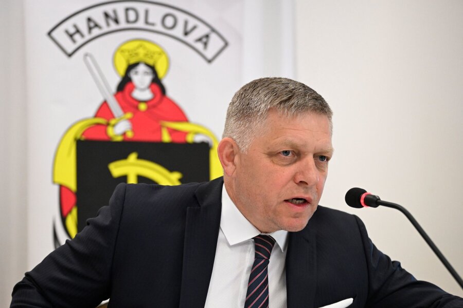 Fico gibt slowakischer Opposition Schuld am Attentat - Fico habe schon seit Monaten davor gewarnt, dass aufgrund des geschürten Hasses ein Attentat auf einen Regierungspolitiker drohe.