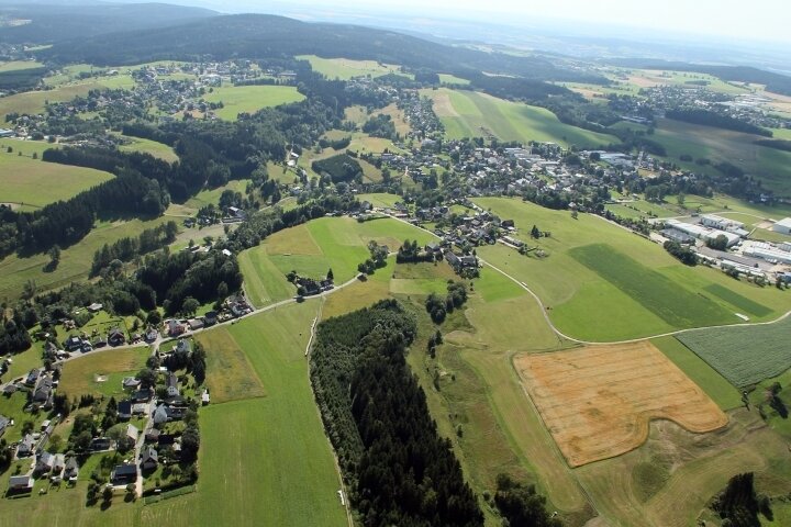 Finanzen intakt: Stützengrün will vorerst eigenständig bleiben - In Stützengrün, ein idyllisch gelegener Ort am Rande des Erzgebirges. Hier leben derzeit rund 3500 Menschen.