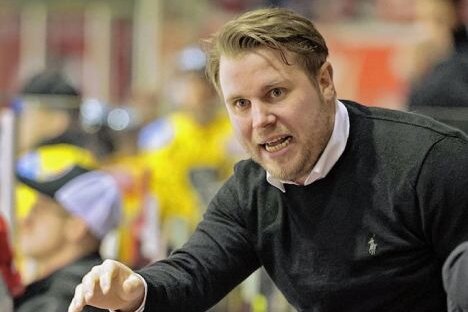 Finne steht bis Saisonende als Chef an der Bande - Gibt bei den Eispiraten jetzt die Kommandos: Der 33-jährige Finne Jussi Tuores.