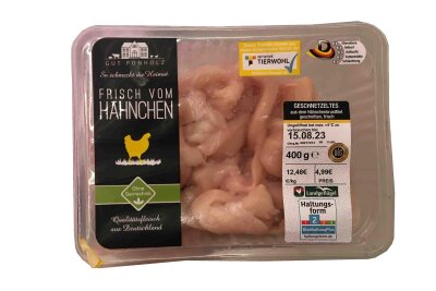 Fleisch mit regionaler Werbung enttäuscht oft die Erwartung - Dieses Produkt suggeriert, dass die Hühner auf einem kleinen Landgut gelebt hätten.