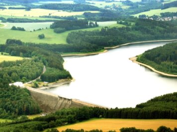 Fließt Trinkwasser aus dem Vogtland bald nach Bayern? - Die Talsperre Dröda liegt nur wenige Kilometer von der bayerischen Landesgrenze entfernt. Fließt aus dem größten Trinkwasserreservoir des Vogtlands bald Wasser nach Franken? 