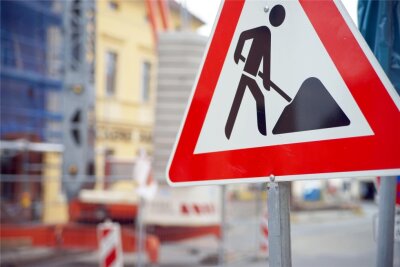 Flinke Straßenbauer: Verkehr über S 36 bei Nossen kann ab Freitag wieder rollen - Die Bauarbeiten an der S 36 westlich von Nossen sind früher beendet als geplant.