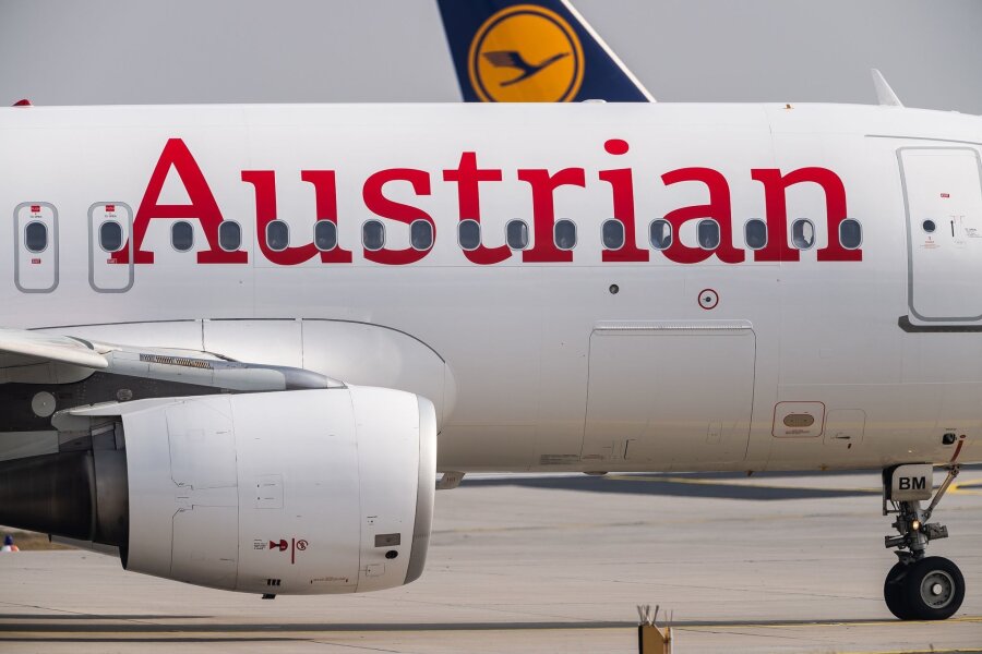 Flugausfälle bei Austrian Airlines zu Osterbeginn - Rund 50.000 Passagiere sind von den Flugausfällen bei Austrian Airlines betroffen (Archivbild).