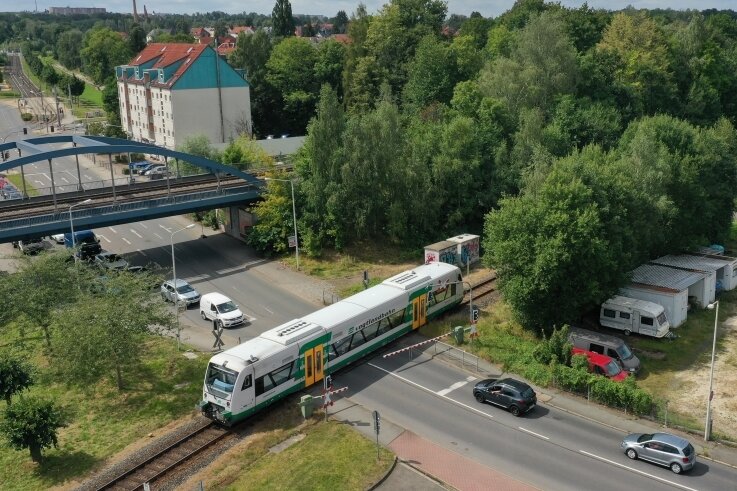 Fördermittel für sicheren Zugverkehr - Die eingleisige Strecke der Vogtlandbahn zwischen Zwickauer Stadthalle und Hauptbahnhof bekommt ein neues Zugsicherungssystem. 