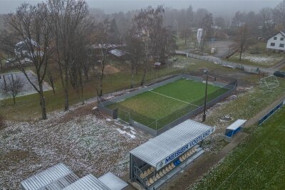 Förderverein boxt für Kottengrün Sportplatz für alle durch - Der neue Multifunktionssportplatz neben dem Fussballfeld in Kottengrün ist eine große Verbesserung.