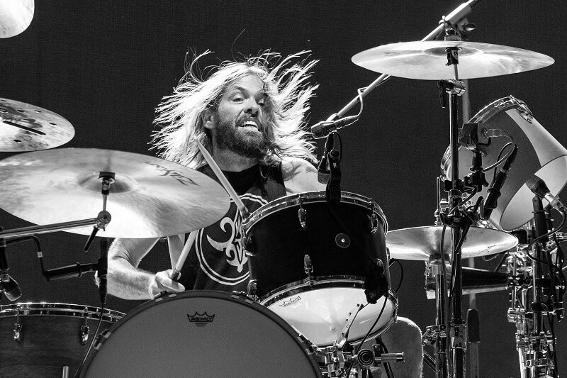 Foo Fighters Drummer Taylor Hawkins ist tot.