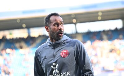 Fortuna gelassen und selbstbewusst - Letzte Bochum-Chance - Fortunas Trainer Daniel Thioune warnt vor dem VfL Bochum.