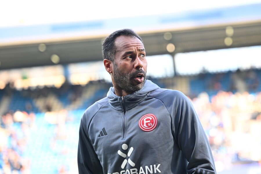 Fortuna gelassen und selbstbewusst - Letzte Bochum-Chance - Fortunas Trainer Daniel Thioune warnt vor dem VfL Bochum.