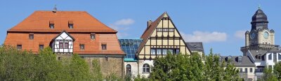 Fotorätsel 1375: Wie kam das Plauener Malzhaus zu seinem Namen? - Zwei herausragende Plauener Gebäude aus der Sicht von der früheren Hempelschen Fabrik zeigt das Rätselfoto in dieser Woche. 