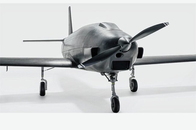 Frachtdrohnen für bis zu 350 Kilogramm: Mittweidaer Firma Cotesa wird Partner bei Drohnenbau - Die Cargo-Drohne "Black Swan" von Dronamics. Bei ihrer Produktion ist das Mittweidaer Unternehmen Cotesa jetzt Partner. Foto: Dronamics