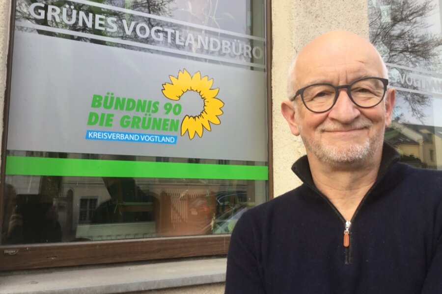 "Fragwürdige Äußerungen": Grünen-Abgeordneter kritisiert Landrat wegen Windkraft-Aussagen - Gerhard Liebscher sitzt für Bündnis90/Die Grünen im Landtag. 