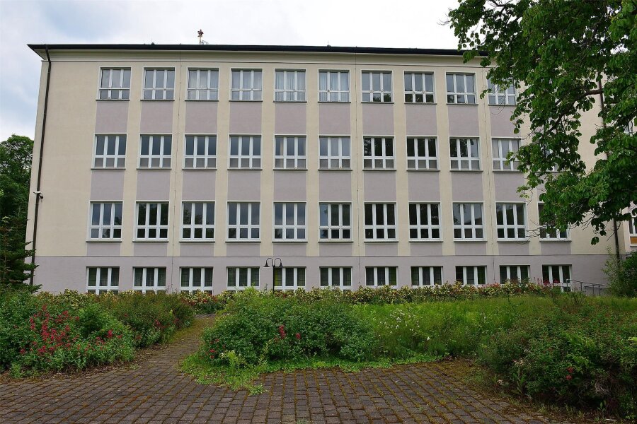 Frankenberg: Einbrecher beschädigen im Krankenhaus Türen - Das ehemalige Krankenhaus in Frankenberg.