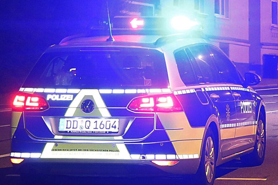 Frankenberg: Mopedfahrerin bei Unfall schwer verletzt - 