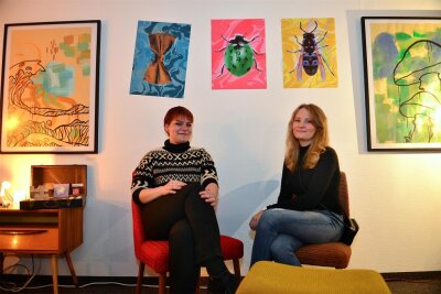 Frankenberger Kultur lockt mehr Gäste an - Auch die jungen Künstlerinnen Alina Henschel (l.) und Laura Anger haben schon in der Stadtgalerie in Frankenberg ausgestellt.