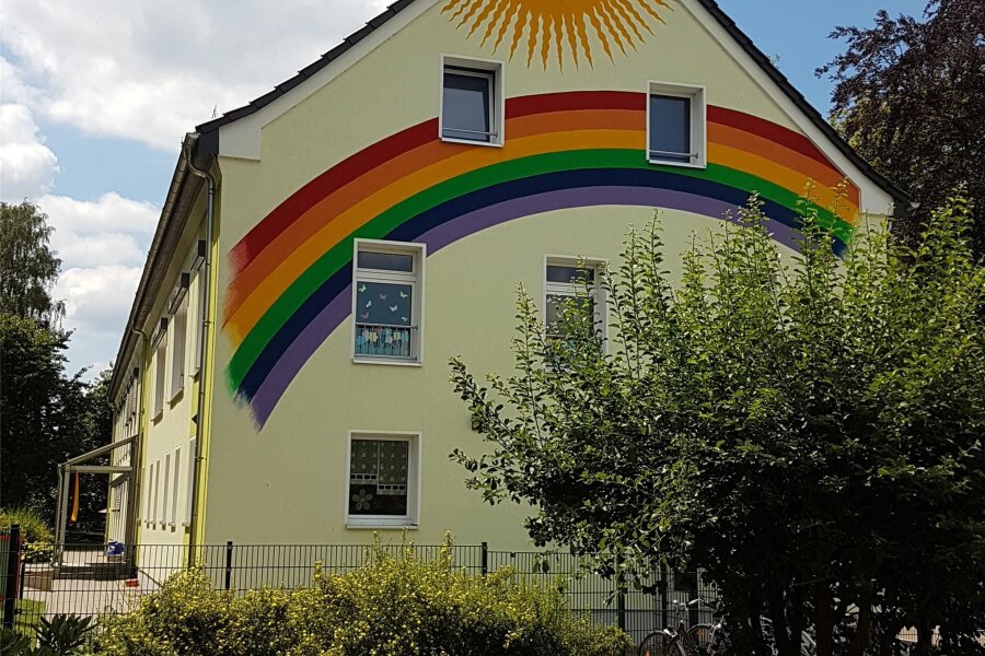 Fraureuth: Kita „Regenbogen“ bereitet Festwoche vor - Die Kita „Regenbogen“ in Fraureuth wurde vor 70 Jahren eröffnet.