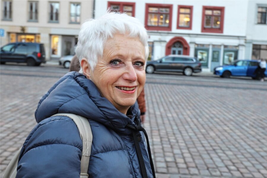 Freiberg sucht dringend Stadtführer - gern weiblich - Ellen Köstner, die Anna Magdalena Poltermann alias des Orgelmeisters Haushälterin aus Freiberg, hat Ideen, wie Stadtführerinnen dazu kommen könnten.