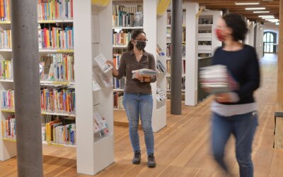 Freiberger müssen für Buchausleihe nicht mehr bezahlen - Die Bibliothek im Kornhaus