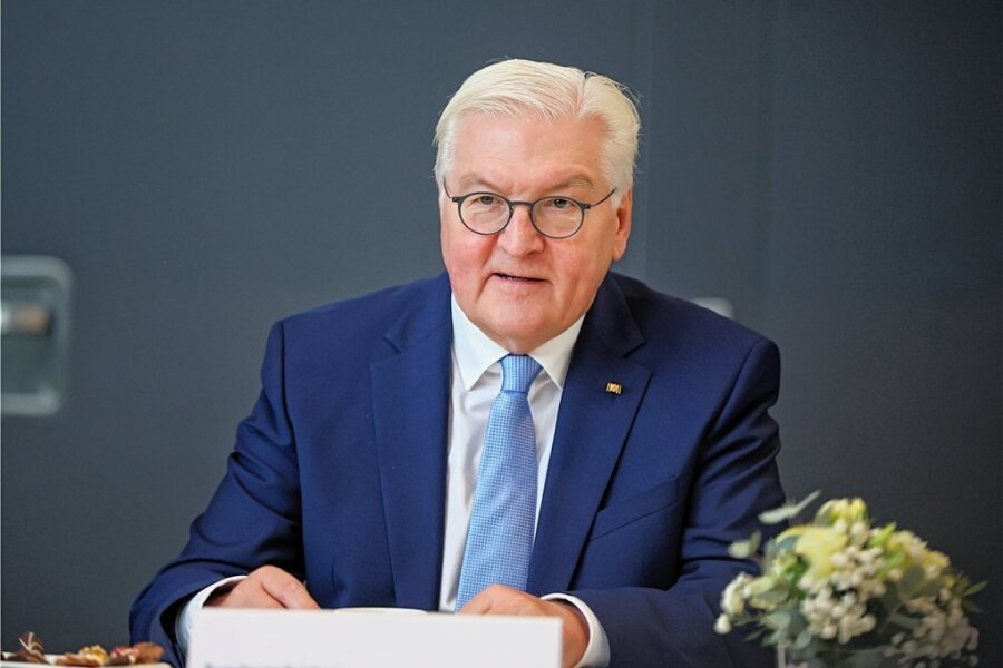 Freibergerin erhält Bundesverdienstorden - Bundespräsident Frank-Walter Steinmeier wird die Bundesverdienstorden am Donnerstag in Freiberg verleihen. 
