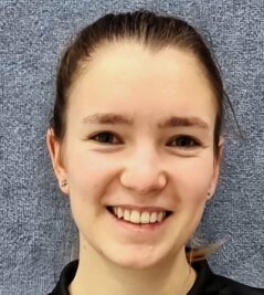 Freibergerinnen fahren dritten Dreier ein - Stefanie Oertel - Hockeyspielerin des Freiberger HTC