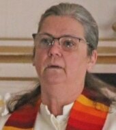 Friedensgebet: Kirche bietet Raum zum Innehalten - DorotheeLange-Seifert - Pfarrerin