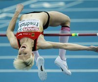 Ariane Friedrich springt mit 2,06m deutschen Rekord