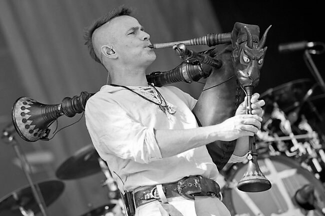 Früheres In Extremo-Mitglied stirbt am Rande einer Corona-Demo in Brandenburg - Boris Pfeiffer hier bei einem Auftritt im Jahr 2014 mit seiner In Extremo beim Musikfestival «Rock im Park». 