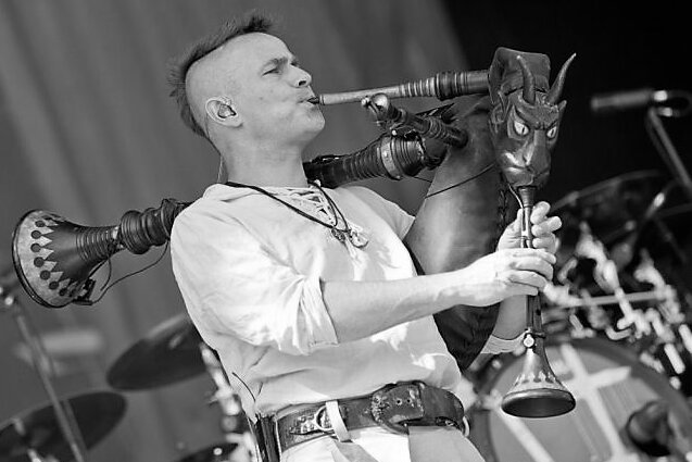 Früheres In Extremo-Mitglied stirbt am Rande einer Corona-Demo in Brandenburg - Boris Pfeiffer hier bei einem Auftritt im Jahr 2014 mit seiner In Extremo beim Musikfestival «Rock im Park». 