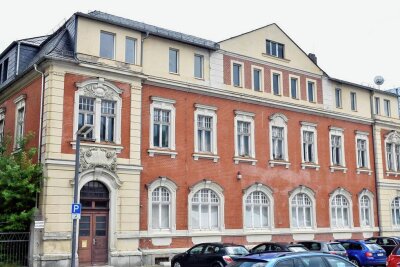 Früheres Klingenthaler Postgebäude versteigert - Das ehemalige Postamt in Klingenthal hat einen neuen Eigentümer.