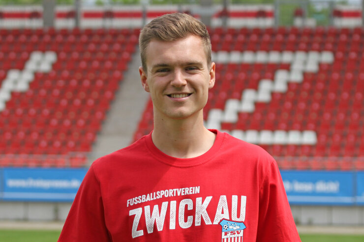 FSV Zwickau bekommt Neuzugang von Hansa Rostock - Luca Horn kommt auf Leihbasis von Hansa Rostock zum FSV Zwickau. 