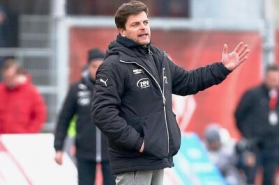 FSV Zwickau empfängt VfB Stuttgart - Bei der Partie gegen Stuttgart wird der scheidende FSV-Trainer Torsten Ziegner offiziell verabschiedet.