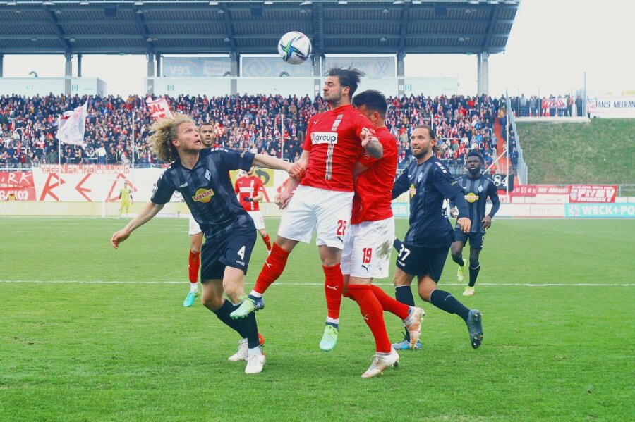 FSV Zwickau erkämpft 1:1 gegen Mannheim - 
