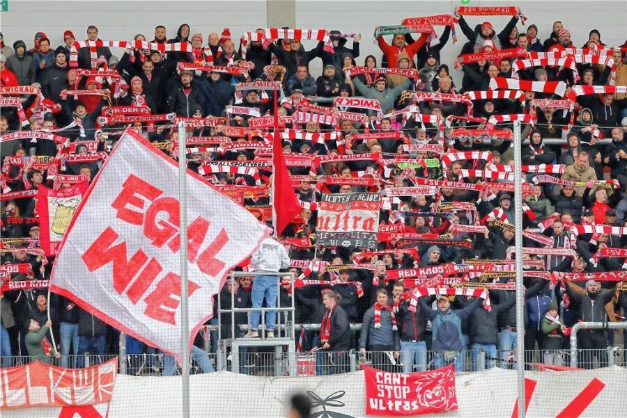 FSV Zwickau: Fanszene startet Kampagne zur Rettung des Vereins - Die Fans haben eine Crowdfunding-Kampagne gestartet. 