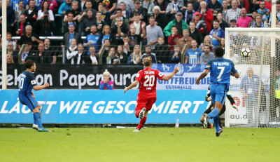 FSV Zwickau: Nach Schockstart 0:4-Pleite in Meppen - Der Treffer zum 3:0 für Meppen durch Benjamin Girth.