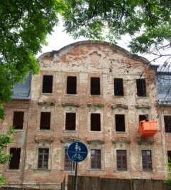 Fünf Namensvorschläge für das Spitzenzentrum - Das Weisbachsche Haus wird aus dem Dornröschenschlaf geweckt. Wie aber soll das geplante Spitzenzentrum heißen? 