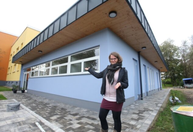 Für 1,2 Millionen Euro erhält Eckersbach weiteres Zentrum - "Herzlich willkommen", sagt Susann Gläser. Sie hält die Fäden für das Stadtteil- und Familienzentrum in der Hand, das am Freitag in Eckersbach eröffnet wird. 