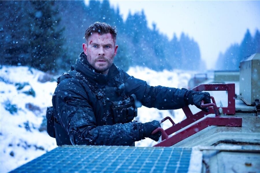 Für neuen Netflix-Film: Was Hollywoodstar Chris Hemsworth ins Erzgebirge geführt hat - Schauspieler Chris Hemsworth ist Hauptdarsteller in „Tyler Rake: Extraction 2“.