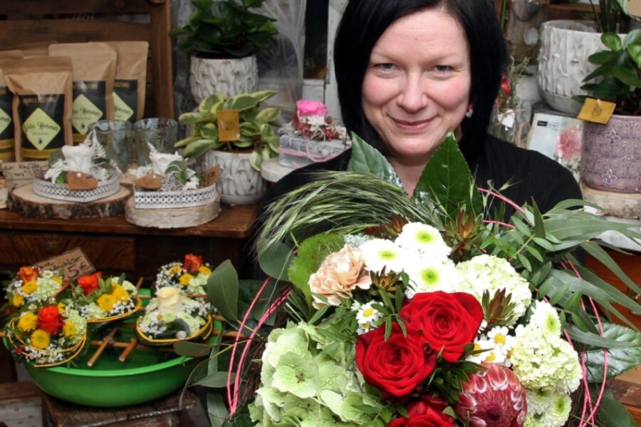 Sandra Weber hat das Blumengeschäft in Zinnberg vor zwei Jahren von ihrer Mutter übernommen. Ihr Spezialgebiet sind Brautsträuße. 