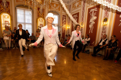 Gäste feiern bei Museumsnacht Plauens 900-jähriges Jubiläum - 