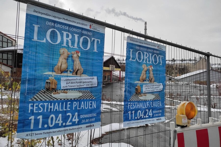 Gar nicht lustig: Wo Loriot in Plauen für Ärger sorgt - Kaum eine Stelle in Plauen, an der nicht ein Plakat als Werbung für den Loriot-Abend im April hängt. Mancherorts, wie hier an der Kreuzung Reißiger-/Lutherstraße, sind es sogar zwei.