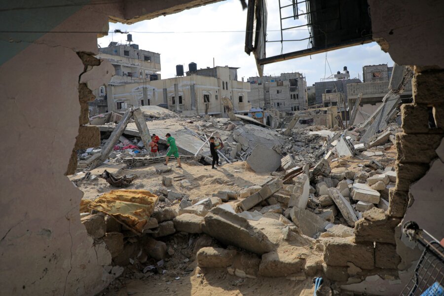 Gaza-Abkommen hängt von Hardlinern ab - Während Kinder zwischen den Trümmern zerstörter Häuser spielen, halten die indirekten Verhandlungen über einen Geisel-Deal im Gaza-Krieg weiter an.