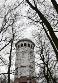 Geänderte Öffnung von Wahrzeichen - Der Taurasteinturm in Burgstädt zählt zu den Wahrzeichen und touristischen Zielen 