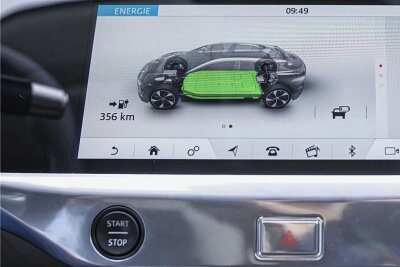 Gefährlicher als Drogen: So sehr lenken Touchscreens im Auto ab - Wunderwelt der Technik: Touchscreens sind in vielen Autos zwar inzwischen Standard. Sie bergen aber auch Ablenkungspotenzial. 